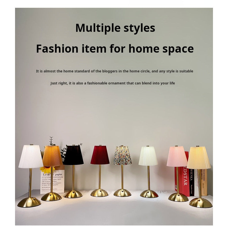 Modern Minimalist Pleated Fabric Table Lamp - Rechargeable Touch Control
