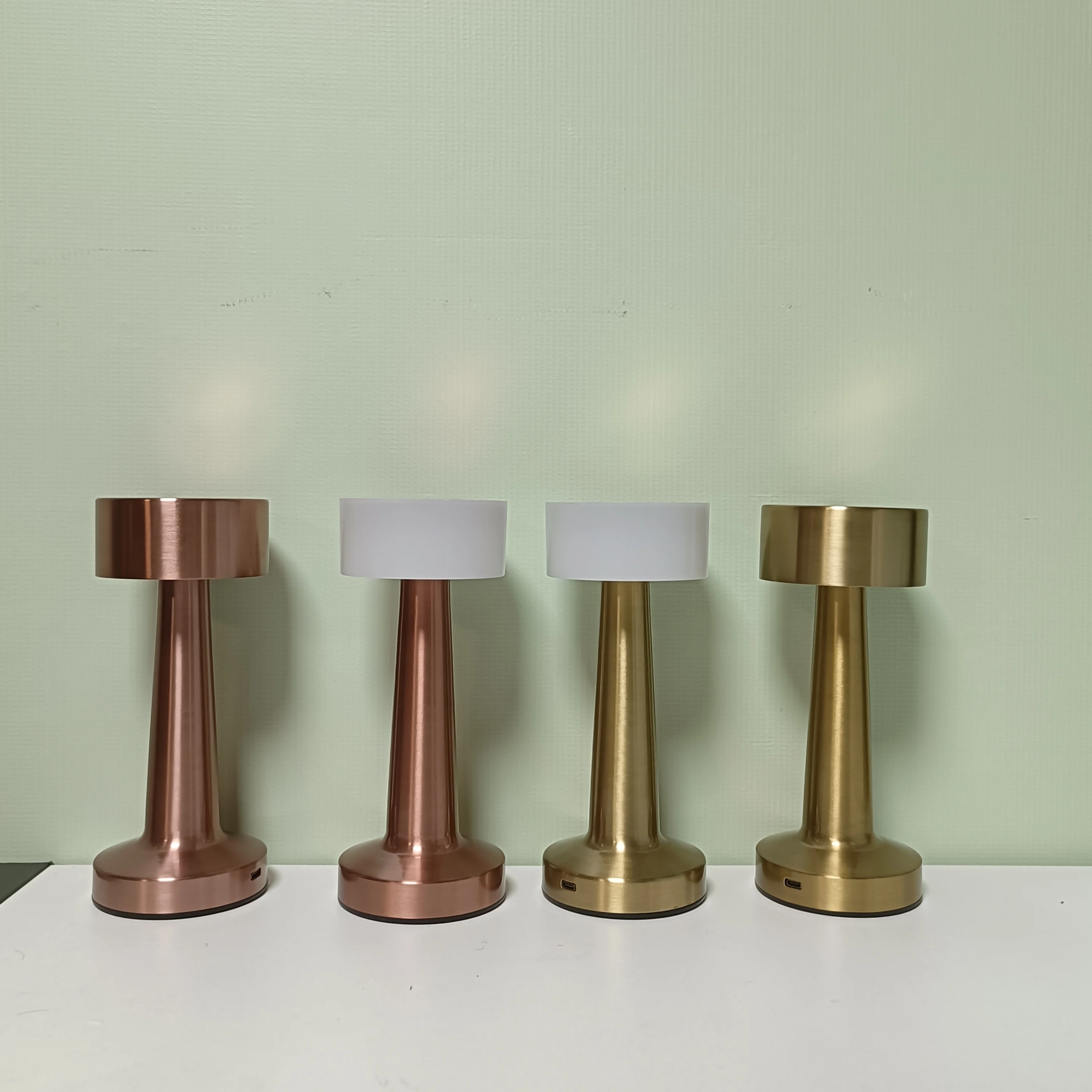 Cordless Décor Touch Lamp