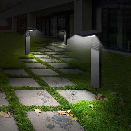 2 Dual Color LED Solar Garden Light